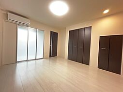 パルティール朝日ヶ丘 102 号室 1階1Kのリビング/ダイニング