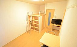 レオパレス松山保免 102 号室 1階1Kのリビング/ダイニング