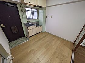 ロイヤル三津 203 号室 ｜ 愛媛県松山市会津町（賃貸マンション1DK・2階・29.16㎡） その5