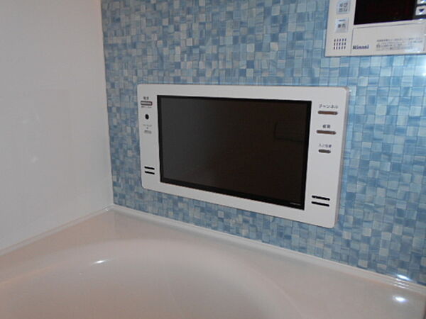 画像7:浴室TV