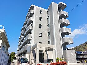 グランデ・ピアッツァ 211 号室 ｜ 愛媛県松山市北吉田町（賃貸マンション1R・2階・33.03㎡） その1