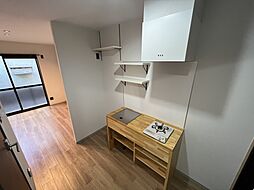 カハラ 101 号室 1階1DKのリビング/ダイニング