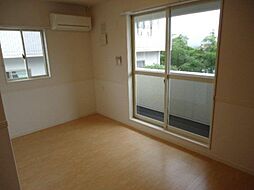 クオーレ 201 号室 2階1LDKのリビング/ダイニング