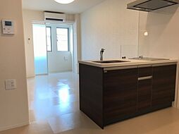 ＧＲＡＮＤＬＵＡＮＡ（グランルアーナ） 202 号室 2階1LDKのリビング/ダイニング