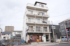 藤岡ビル 203 号室 ｜ 愛媛県松山市高砂町3丁目（賃貸マンション1K・3階・22.14㎡） その1