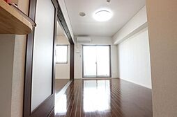 Qualita松山 702 号室 7階1LDKのリビング/ダイニング