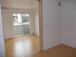 エレガント・サニーヒル 101 号室 1階2DKのリビング/ダイニング