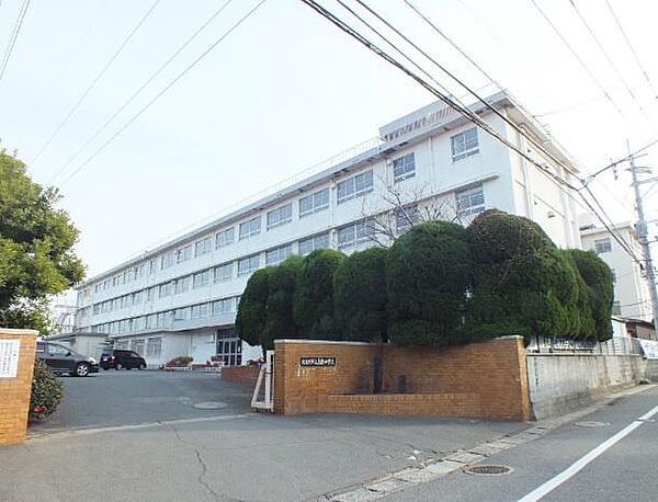 画像16:志徳中学校(1、190m)
