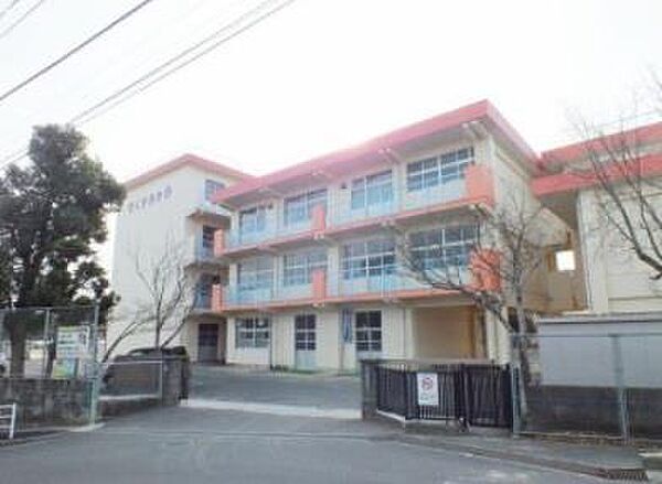 画像14:企救丘小学校(1、170m)