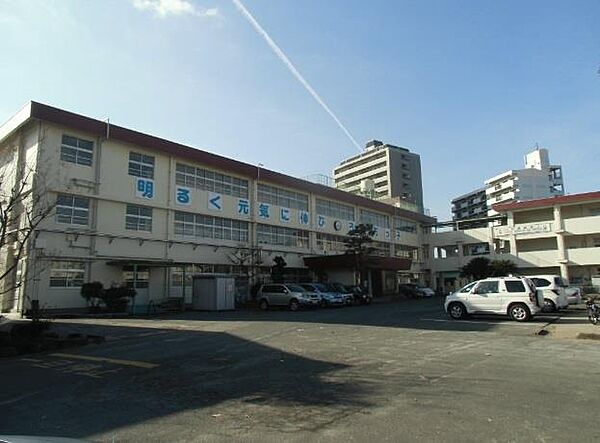 画像15:北方小学校(750m)