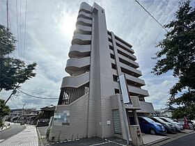 アベニュー扇  ｜ 福岡県北九州市小倉南区北方3丁目（賃貸マンション1K・8階・24.45㎡） その1