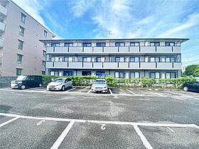 グランドゥール田中  ｜ 福岡県北九州市小倉南区南方2丁目（賃貸アパート2LDK・3階・50.96㎡） その1