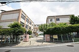 梅田小学校 412m