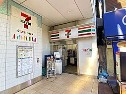 セブン-イレブン 京急ＳＴ平和島店 3792m