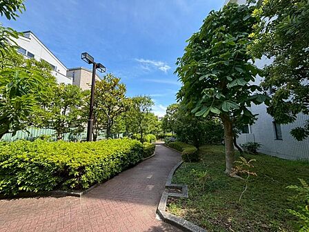 毎日の暮らしに寄り添う、優しい雰囲気の外観が魅力です。