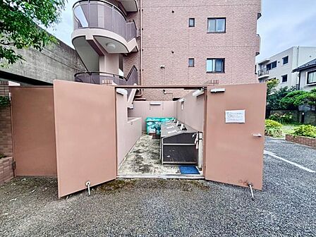 ゴミ置き場