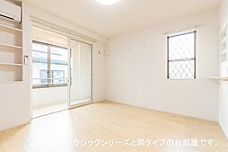 ホーリープレイス唐津　II 1階ワンルームのリビング/ダイニング