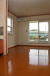 ラフィーネII 2階2LDKのリビング/ダイニング