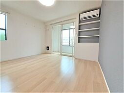 プラシード・カーサ　Ｂ 1階ワンルームのリビング/ダイニング