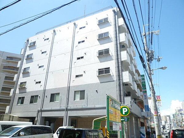 第8千里ハイツ ｜大阪府豊中市岡上の町２丁目(賃貸マンション1LDK・5階・43.96㎡)の写真 その1