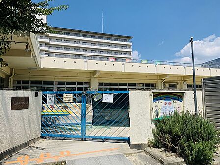 安田保育園まで 333m 徒歩約5分●あそぼう会の開催など地域の子育て支援も行って、地域とのつながりを大切にしています。【保育時間】7:30~19:30(延長18:00~19:30)