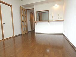 ライトコート青山 1階2LDKのリビング/ダイニング