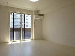 セラ 205 2階1LDKのリビング/ダイニング