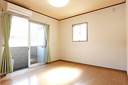 プレメゾン5上野 102 1階1LDKのリビング/ダイニング