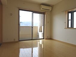 ルミエール常入 401 4階1LDKのリビング/ダイニング