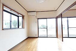 ピュアハウス 101 1階2DKのリビング/ダイニング