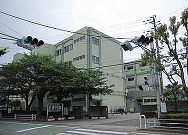 画像21:【小学校】神戸市立高津橋小学校まで371ｍ