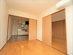 JR東海道・山陽本線 安土駅 徒歩1分の賃貸マンション 3階2DKのリビング/ダイニング