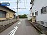 外観：前面道路含む現地写真