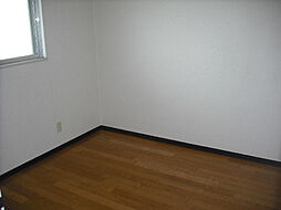 ラポール皆春 105 1階2LDKのリビング/ダイニング