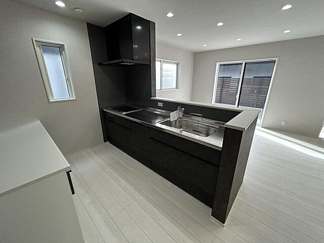 キッチン 東広島市西条町寺家