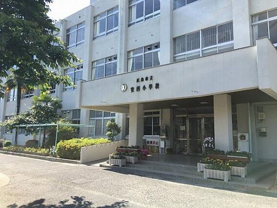 広島市立安西小...