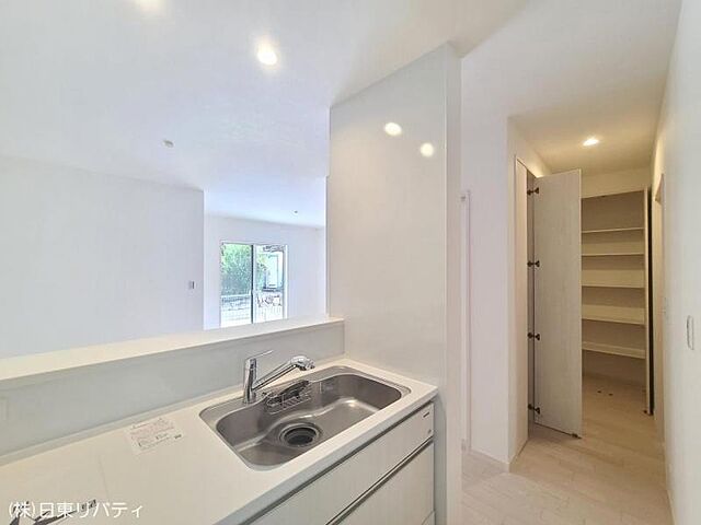 収納 安芸郡海田町浜角