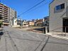 外観：毎日のお散歩も楽しみになる緑豊かな住環境で心安らぎます！！！休日のお散歩も心から楽しくなりそうです！自然の潤いを身近に感じられる環境は、日々の暮らしにこころに彩りとやすらぎを添えてくれそうです。 