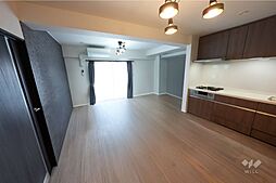 三旺マンション原駅前 2LDKのリビング/ダイニング