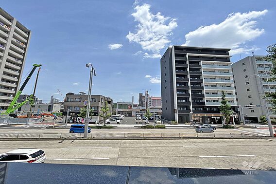 バルコニーから...