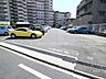 駐車場：敷地内駐車場（屋外平面式）