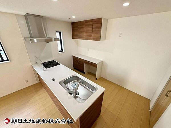 キッチンを拡大表示