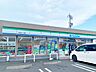 周辺：ファミリーマート港名四十一屋店■「あなたとコンビに」ファミリーマート。24時間営業のコンビニは生活環境に欠かせません♪Tカードなどがご利用いただけます！ 510m
