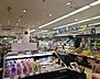 周辺：パレマルシェ 中村店■毎日の生活に欠かせない商品はもちろんのこと、こだわりのつまったおいしい自社ブランド「オークワプレミアム」商品なども取りそろえています。 1020m