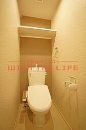 ゆったりとした空間のトイレです