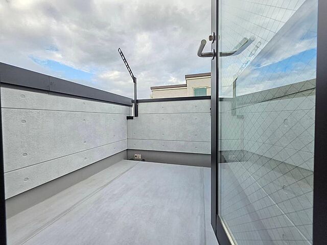 バルコニー 渋谷区幡ヶ谷3丁目