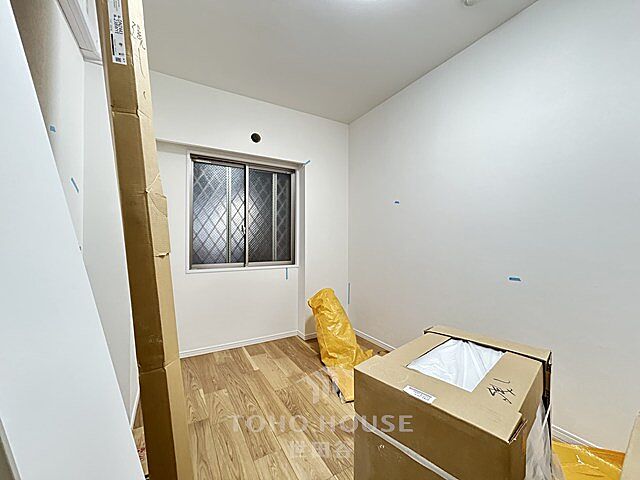 洋室 ディアクオーレ中野文園 1階/-