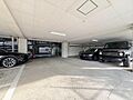 駐車場：詳細は...