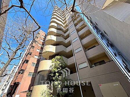 内装プラン作成中です。南東向き住戸「三軒茶屋」駅まで徒歩6分。是非お気軽にお問い合わせください。