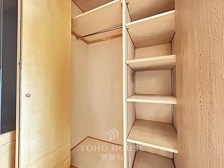 南側バルコニーのため、陽当り良好。複数路線利用可。是非お気軽にお問い合わせください